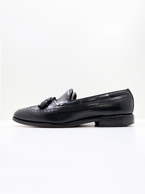 Allen Edmonds Manchester Black Leather Wingtip Tassel Loafers - Men\'s 10.5 B